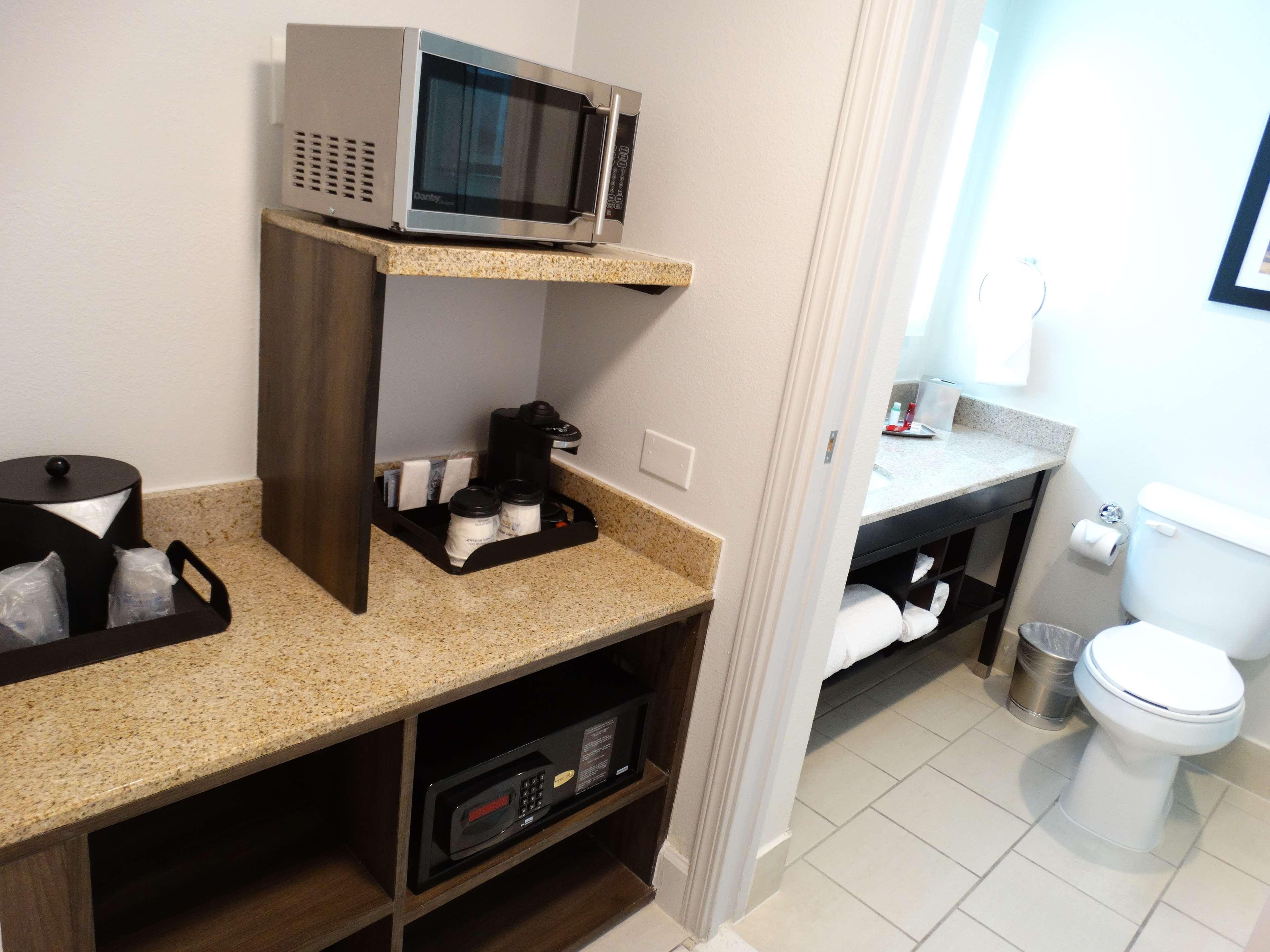 Best Western Premier Denver East Kamer foto