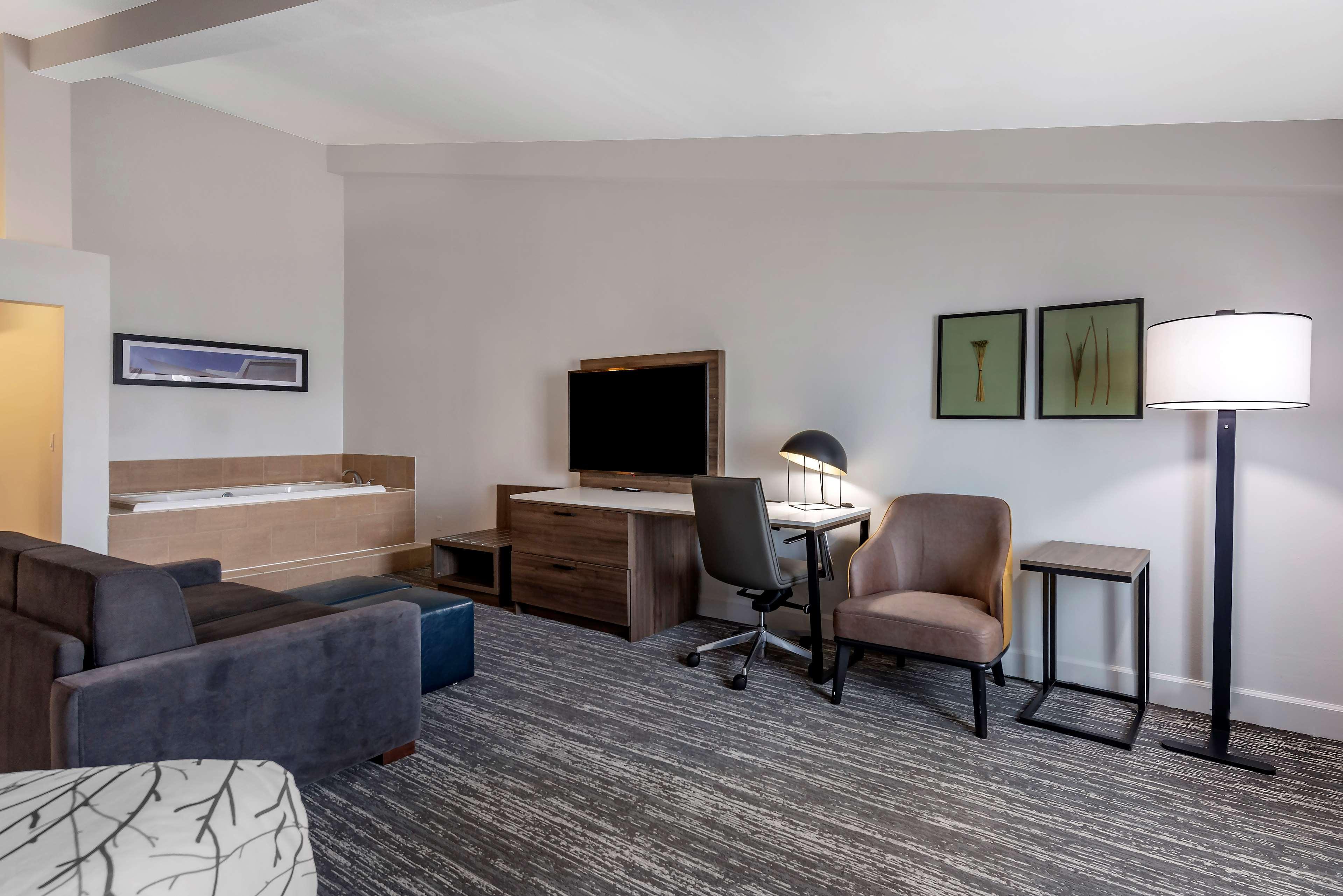 Best Western Premier Denver East Buitenkant foto