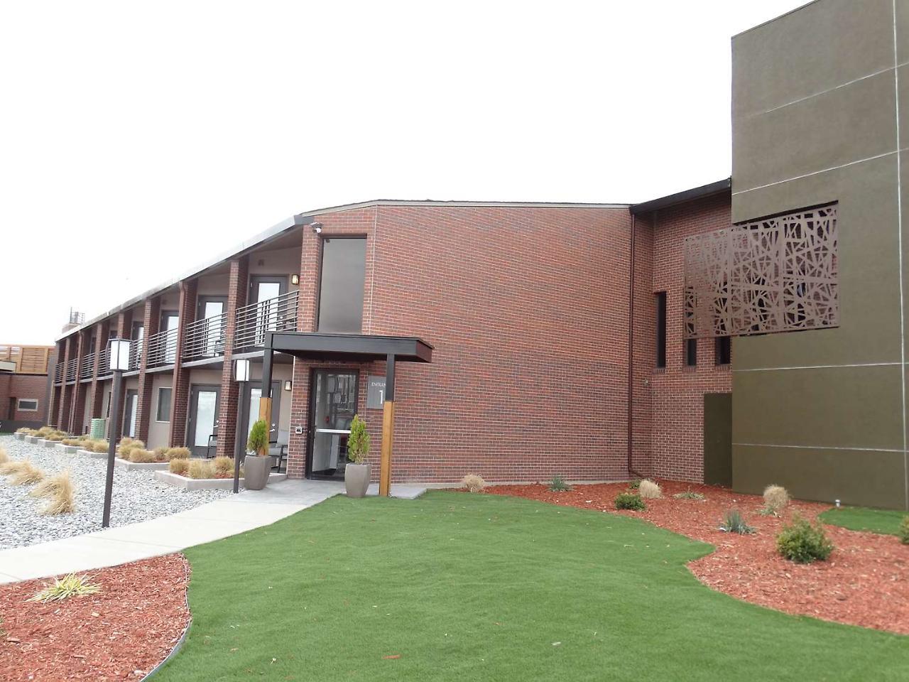 Best Western Premier Denver East Buitenkant foto